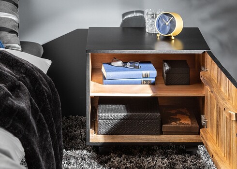 Öökapp SCORPION must, 50x40xH51 cm