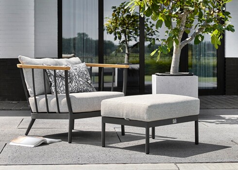 Tugitool Apple Bee CONDOR must / helebeež, 78x81xH64 cm