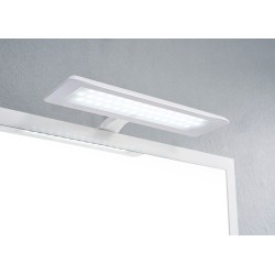 LED-valgusti peeglile