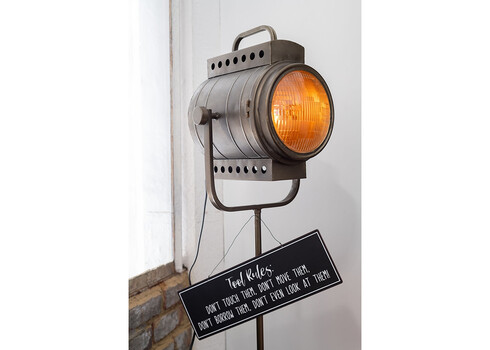 Põrandavalgusti FILM must, 60x50xH170 cm