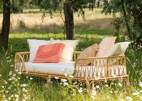 Diivan PIERRE helepruun, 186x77xH55 cm