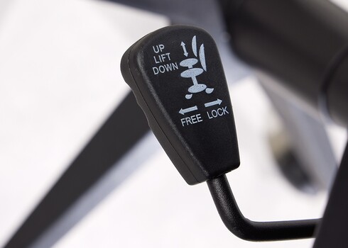 Kontoritool LAZIO must, 70x60xH115-125 cm