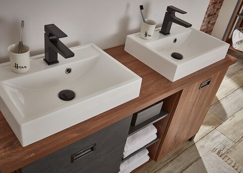 Valamukapp 2 valamuga DETROIT tamm / hall, 138x40xH85 cm