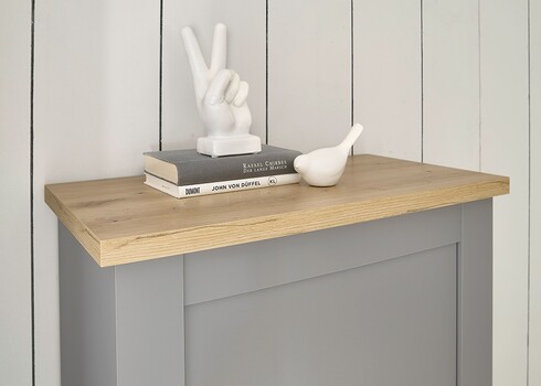 Kummut CHAMBORD helehall / tamm, 68x37xH142 cm