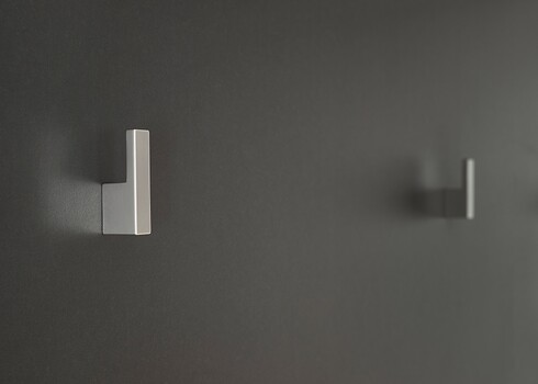 Esikunagi WESTMINSTER tumehall / tamm, 91x26xH160 cm