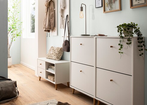 Jalatsikapp BJARNE mattvalge, 60x20xH92 cm