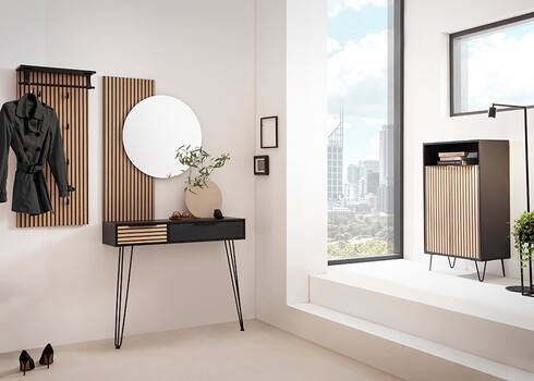 Jalatsikapp HANK mattmust / pruun, 98x33xH47 cm