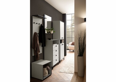 Jalatsikapp EDDA beež / must, 60x33xH185 cm