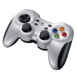 Pult Logitech F710 W