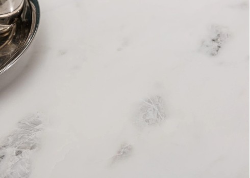 Diivanilaud NOBLE valge / hõbedane, 62x59xH33 cm