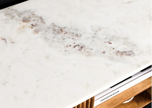 Tv-alus TRES CHIC marmor / mango, 140x44xH50 cm