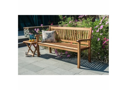 Pink FINLAY akaatsia