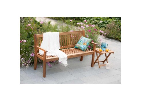 Pink FINLAY akaatsia