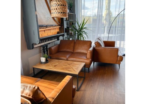 Diivan LEO 2-kohaline, helepruun naturaalne nahk