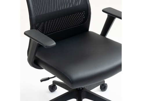 Töötool ELMER must