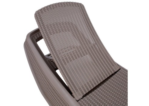 Lamamistool NEWPORT hallikasbeež plastik